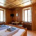 Гостевой дом Edelweiss 3*